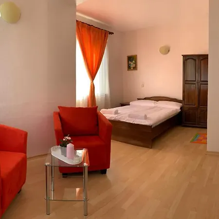 Sunray Guest House, Private & With Lovely Sea View Guest house